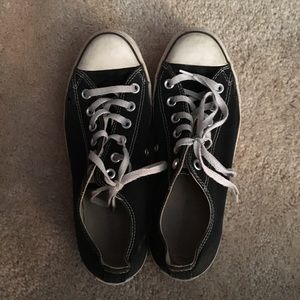 Black converse